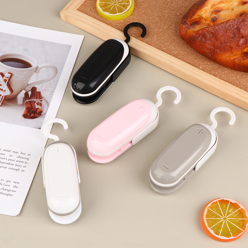 1pc portable mini food sealer 2 in 1 heat sealer and bag sealing machine for kitchen vacuum sealer for handheld packaging battery free details 0